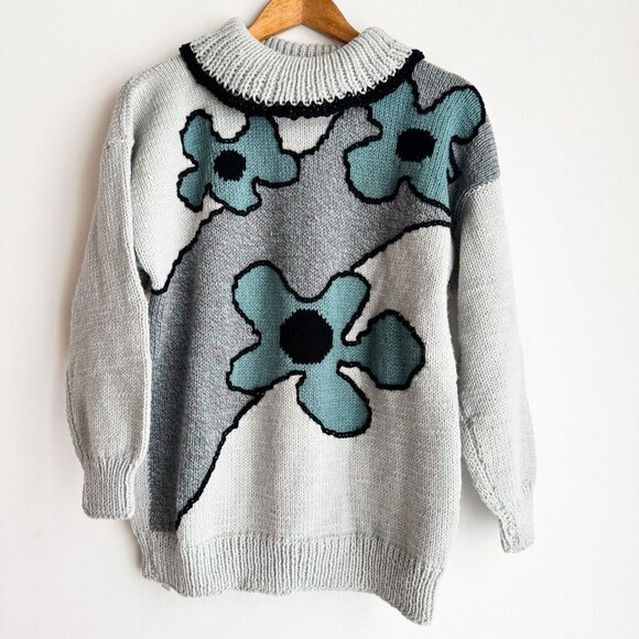 Vintage Unique Floral Turtleneck Sweater L - Picture 3 of 4